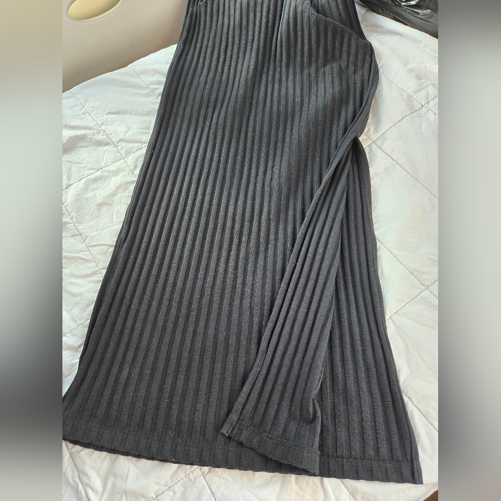 Universal Thread Black Ribbed 2 Pcs Set Size M Ma… - image 7